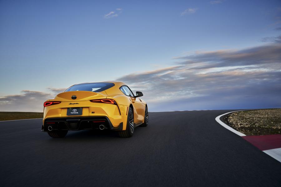  Toyota GR Supra 2.0 (A90) 2020 года  (NA) (фото 12 из 40)